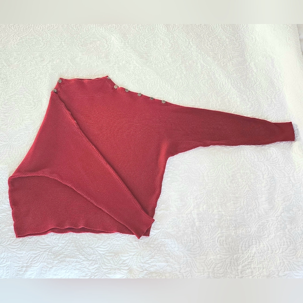Tahari Sweater | Woman's Large | red